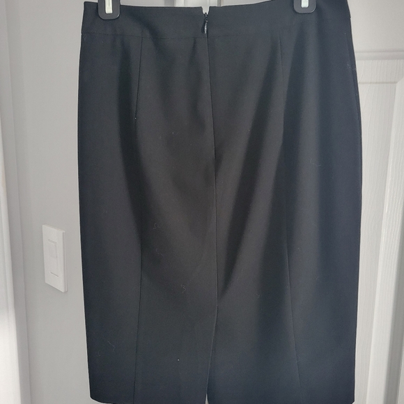 Ann Taylor Seasonless Stretch Suit Skirt - Picture 4 of 4